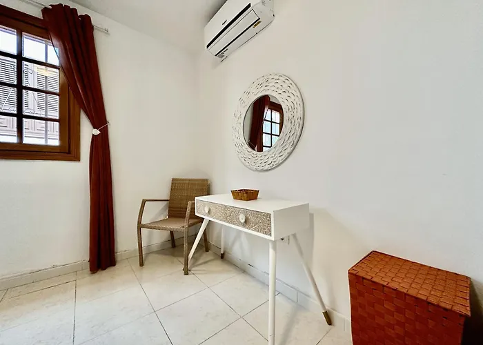 Great Escape, Golf Del Sur * San Miguel de Abona