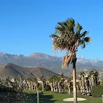Great Escape, Golf Del Sur * Сан Мигель