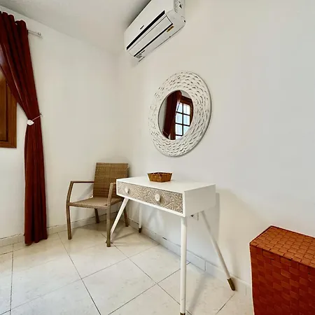 Great Escape, Golf Del Sur * San Miguel de Abona