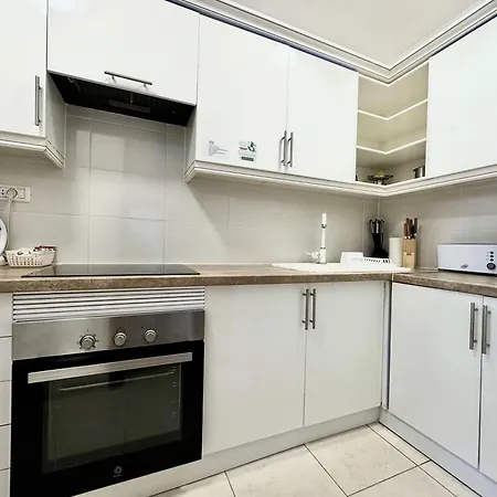 Great Escape, Golf Del Sur