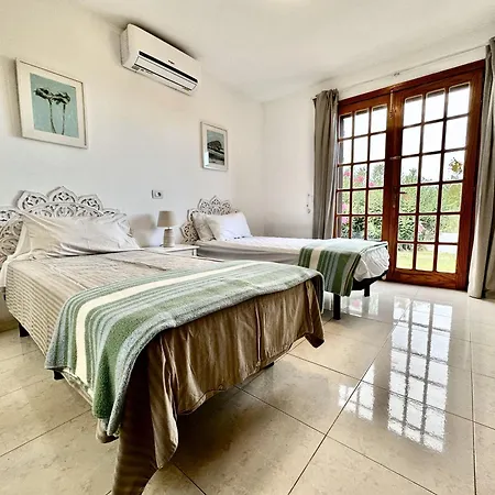 Great Escape, Golf Del Sur Villa *